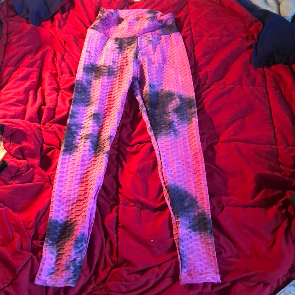 Pink Fawn Active Wear leggings size XS